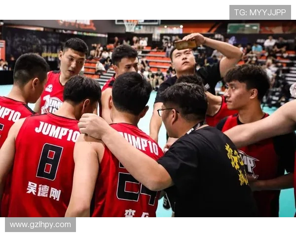 南京篮球队与西安篮球队赛后分析实力对比与战术总结 南京篮球队与西安篮球队赛后分析实力对比与战术总结