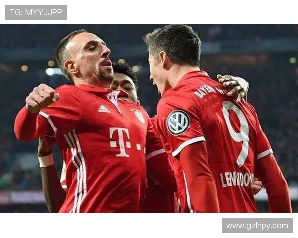 巴黎与拜仁激战正酣比赛结果揭晓引发球迷热议